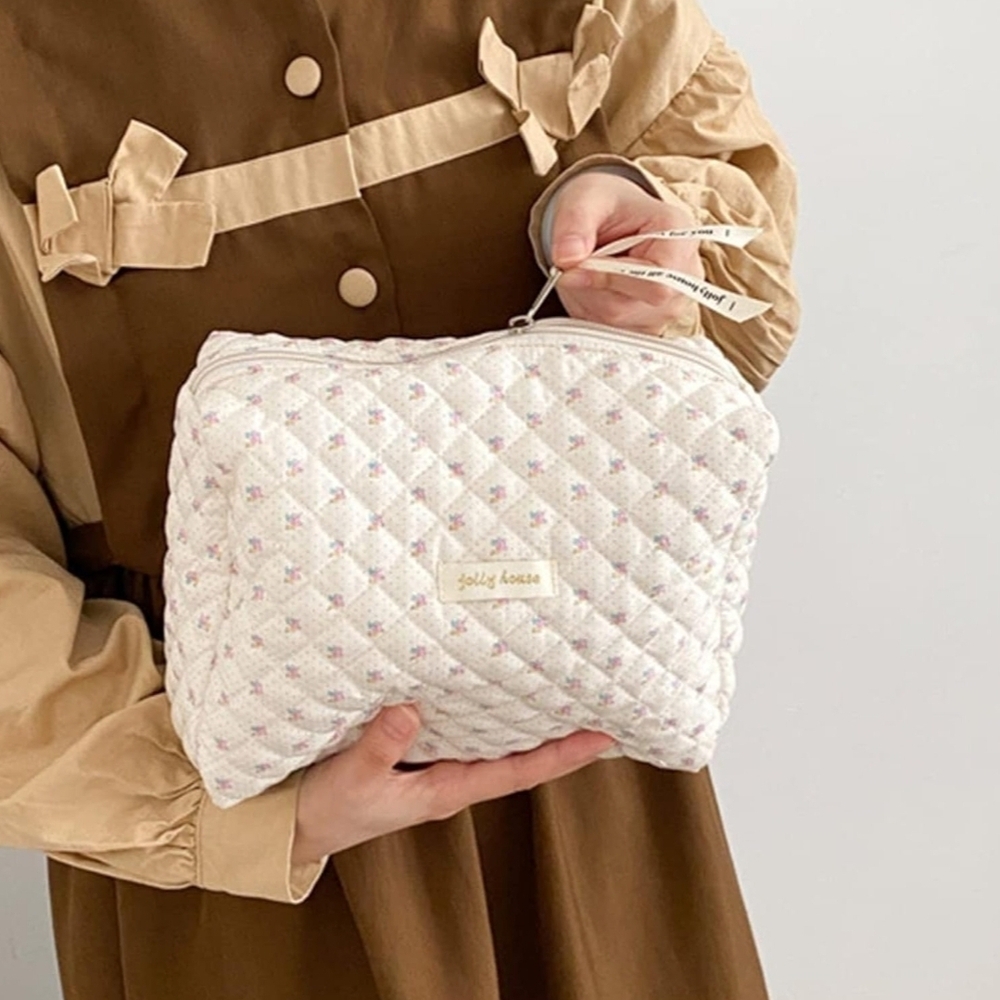 Makeup Bag Large Travel Cosmetic Bag Quilted Coquette Makeup Pouch